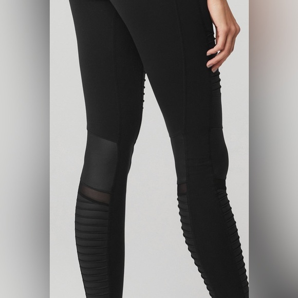 Alo High-Waist Moto Legging XSmall - Picture 2 of 11